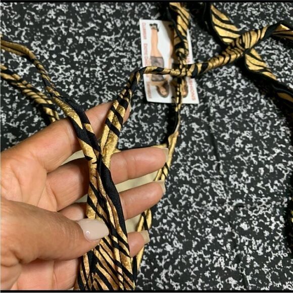 Black and Gold side tie thong - Picture 5 of 5